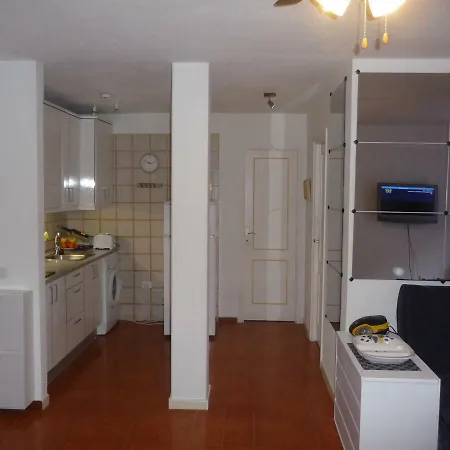 Martianez Apartment *